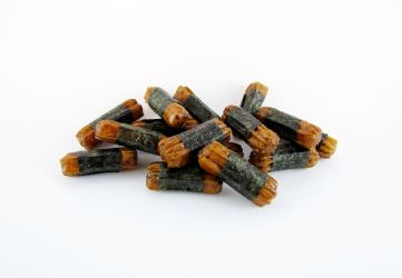 Rice crackers wrapped in nori
