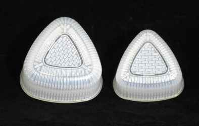 Onigiri mold