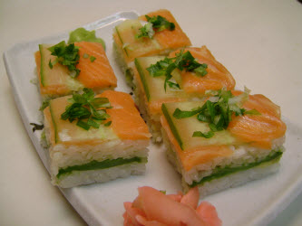 Finished salmon and cucumber pressed sushi