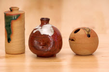 Tokkuri (sake vessel)