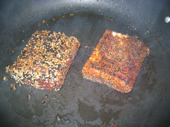 Searing tuna in heavy bottomed pan with oil