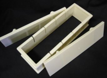 Plastic oshizushi mold